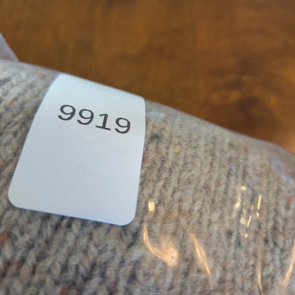 Laura Ashley Vintage 100% Wool Cable Knit Sweater Beige Marl Womens Small - Picture 15 of 16